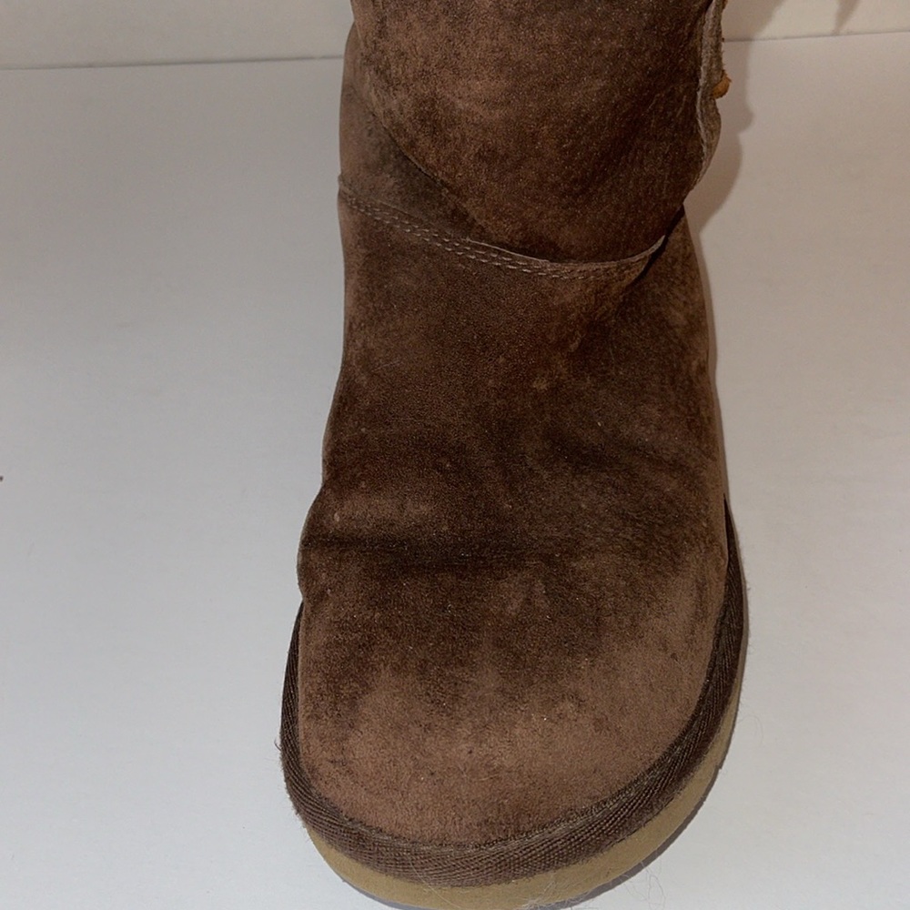 UGG Australia Limited Edition Suede Side Lace Up Boots - Picture 13 of 16